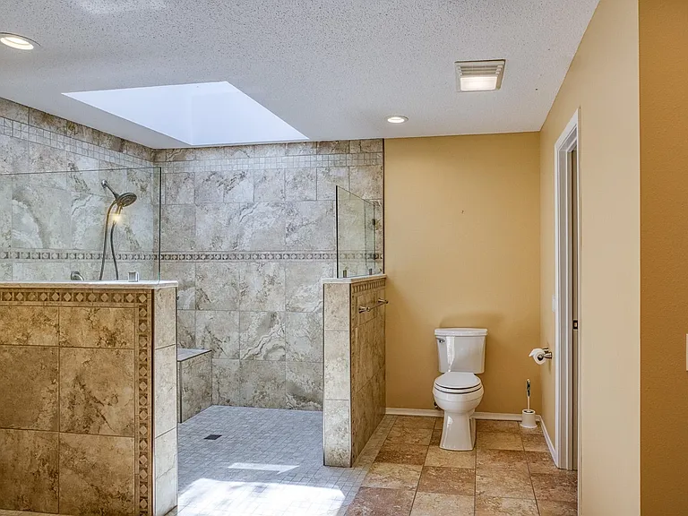 46 Acceso Cir — Photo 17