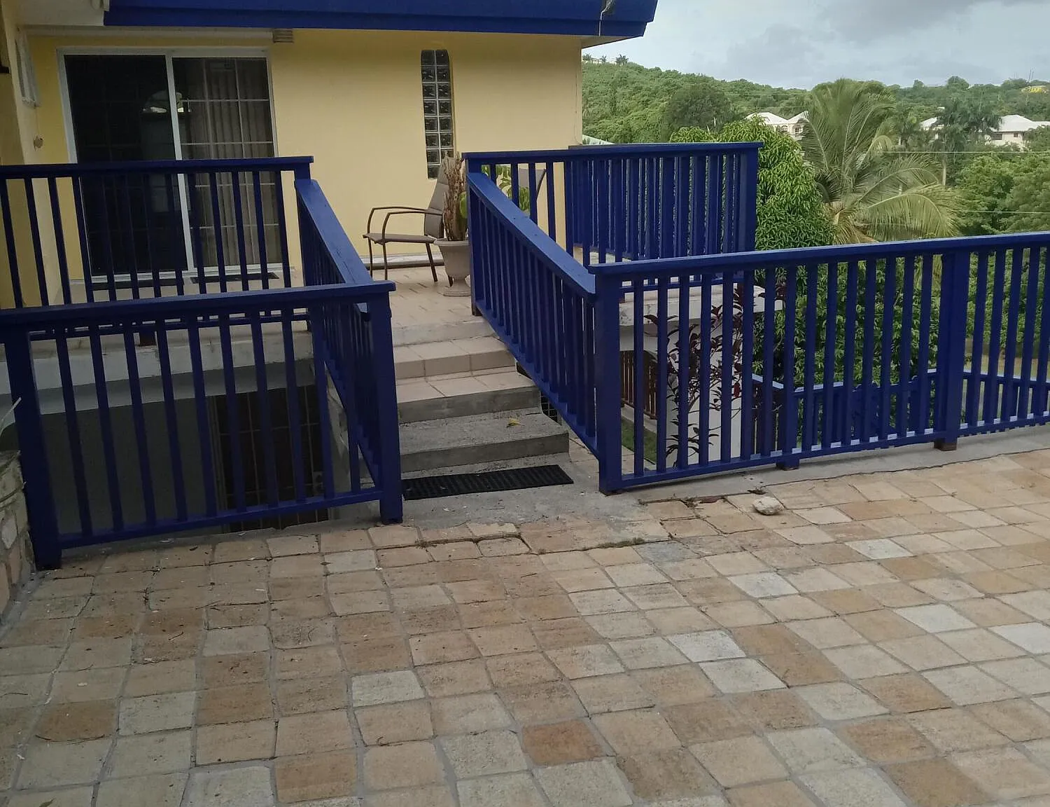 2 bed, 1348 sqft, $2,300 — Photo 3