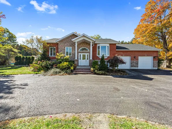 8 West St, Penetanguishene, ON L9M 1R4