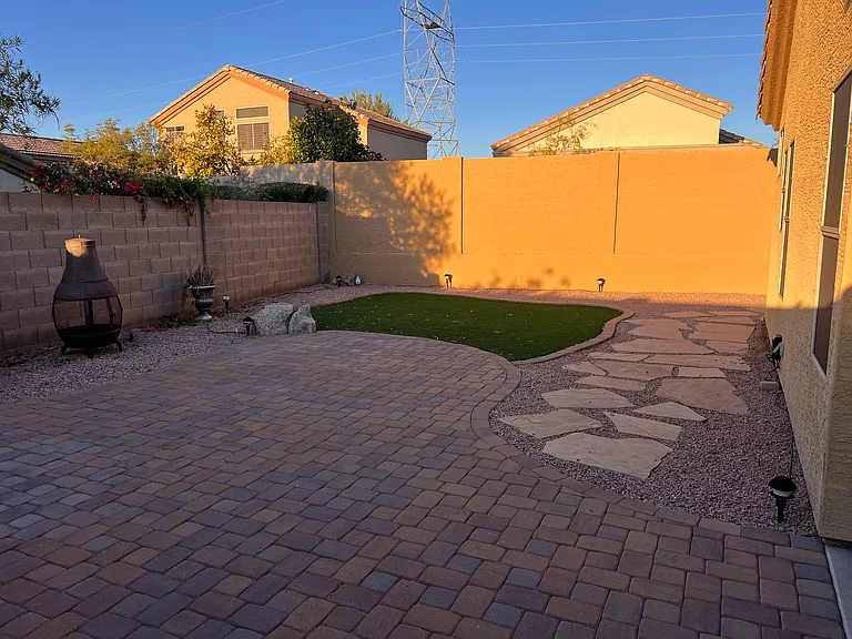 4322 E Milton Dr — Photo 25