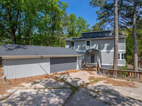 26 Tallyho Ln, Little Rock, AR 72227