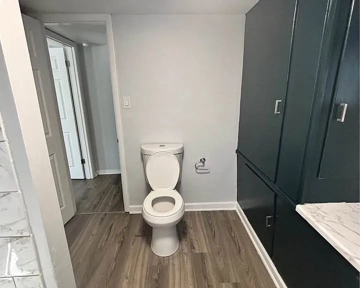 1214 W Waldo Ave #3 — Photo 5
