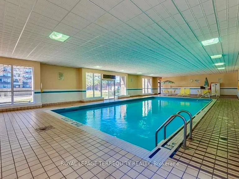 45 Huntingdale Blvd #806 — Photo 9