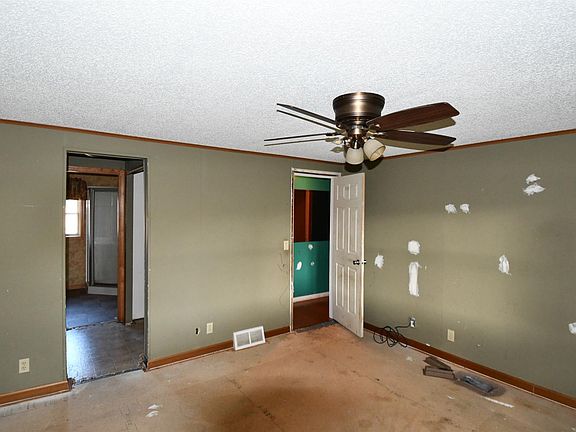 3rd image of 56523 County Road 31