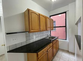 10-09 34th Ave #9, Astoria, NY 11106