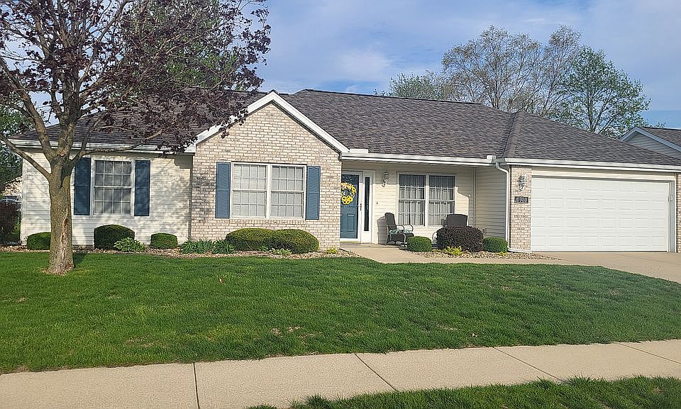 1st image of 4730 N Beechwood Trl