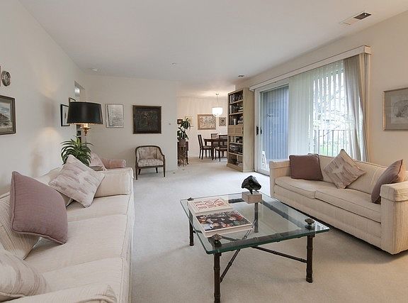 3rd image of 2025 Ammer Ridge Ct Unit 202
