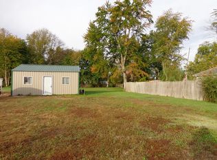 1222 N State Rd #31, Austin, IN 47102