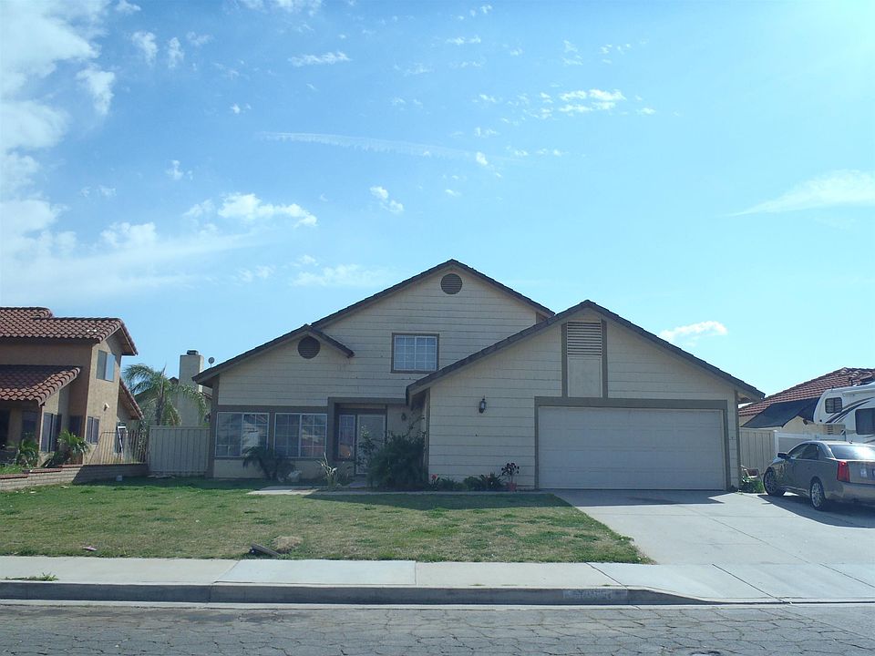 1st image of 24335 Bairndale Dr