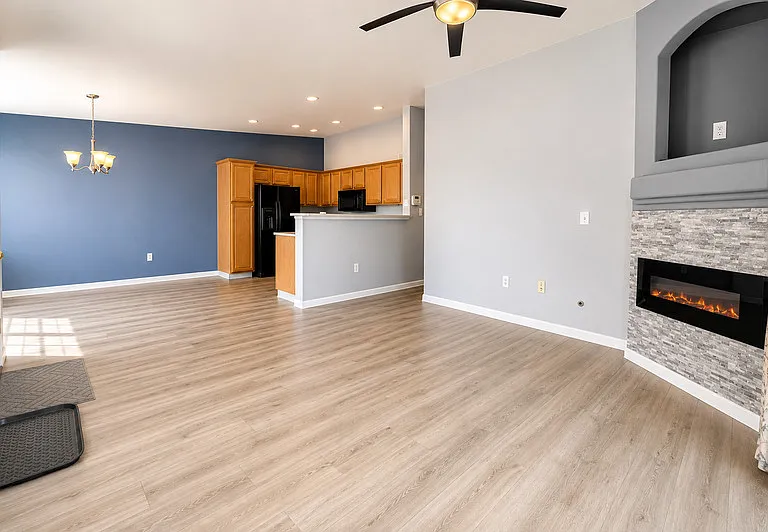 10070 E Carolina Dr #204 — Photo 2