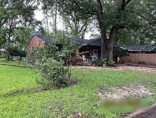 2nd image of 162 Pocahontas Rd