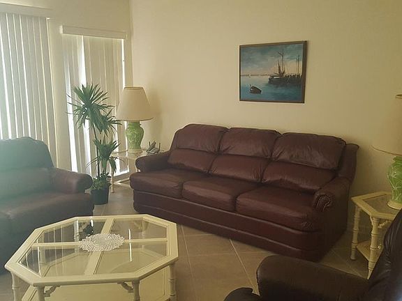 2nd image of 52 Clubhouse Dr