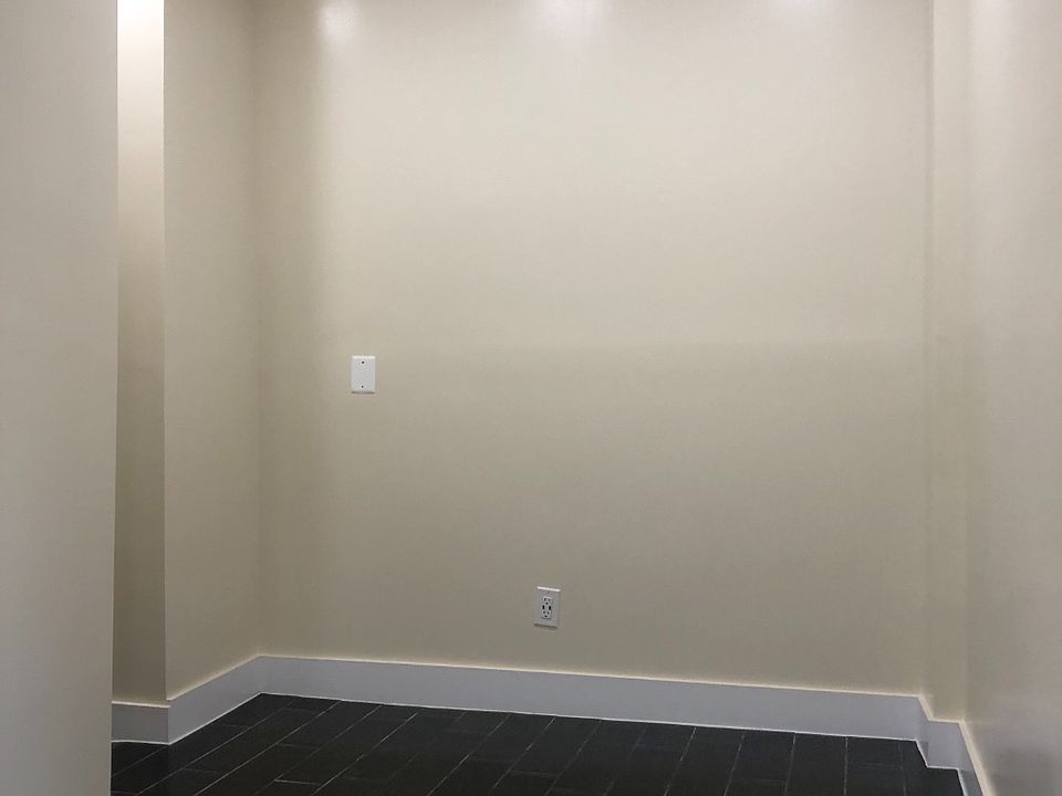 1st image of 156 Woodworth Ave #10