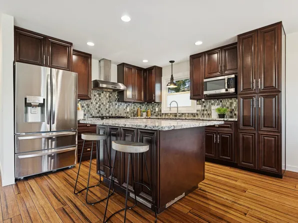 13225 Saratoga Ln N, Champlin, MN 55316