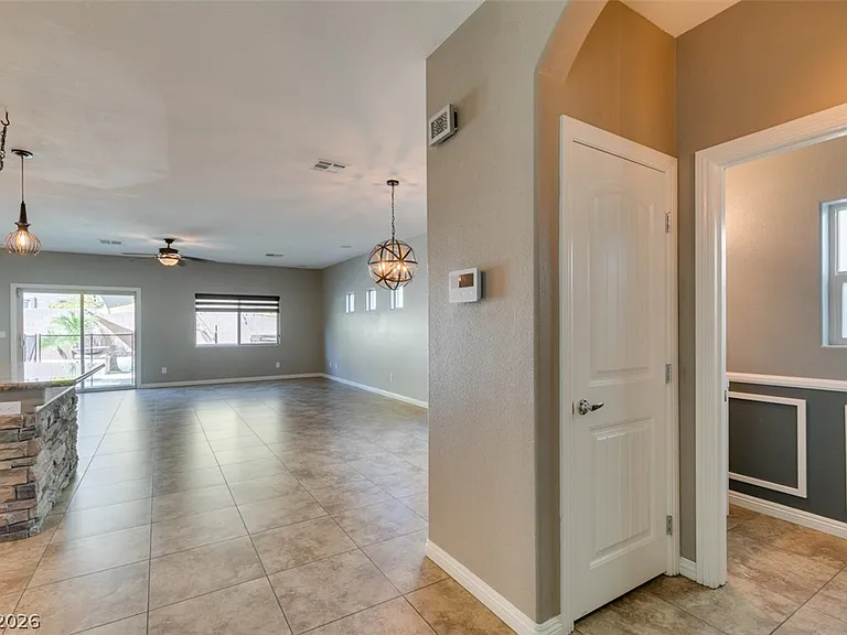 9114 Mastodon Ave — Photo 3