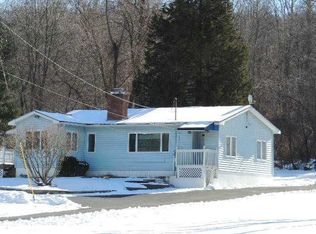 56 Trout Brook Rd, Highland Mills, NY 10930