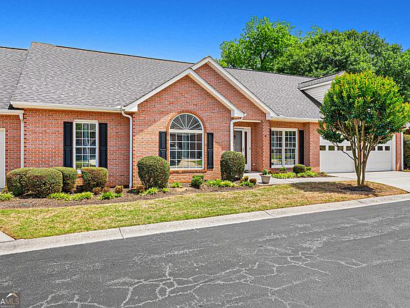 2nd image of 41 Somerset Ct