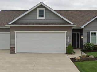 1657 Dunnagans Way, New Haven, IN 46774