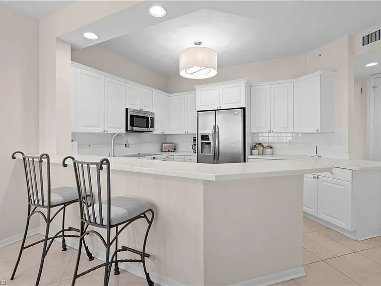 400 Flagship Dr #1008 — Photo 4