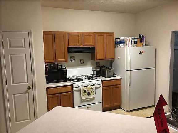 2nd image of 4815 Hairston Park Way