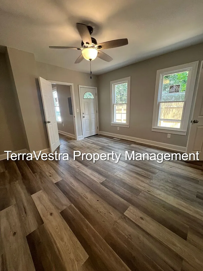 713 North 3rd St — Photo 3