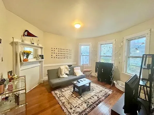 21 Bucknam St, Boston, MA