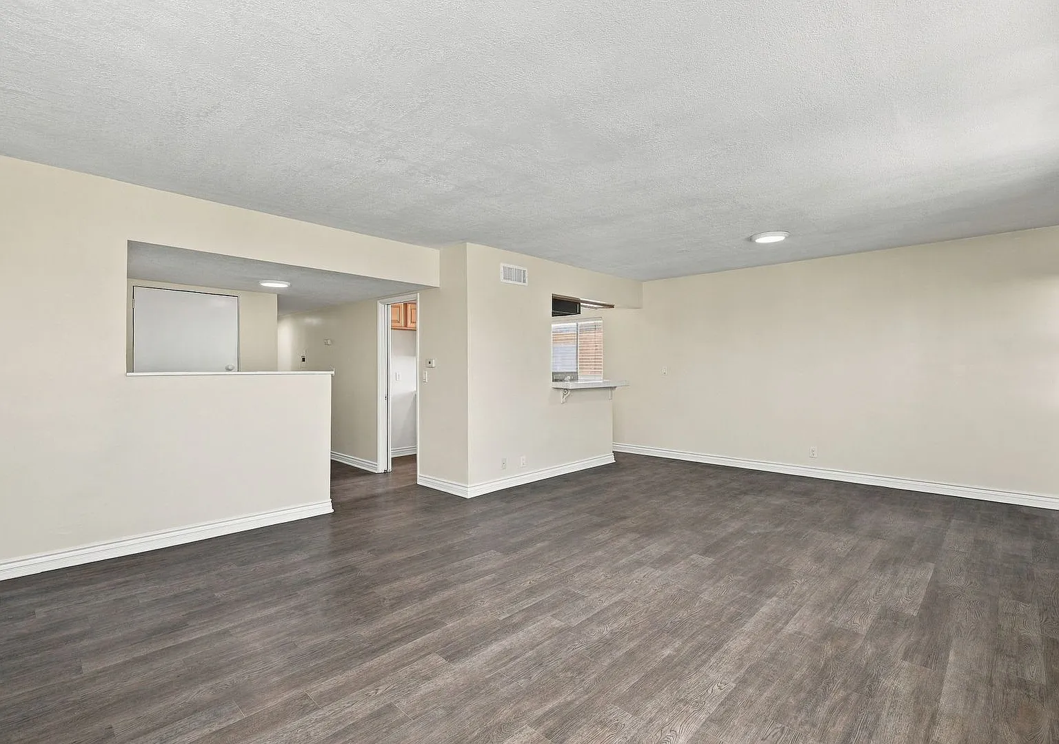 215 Prospect — Photo 3