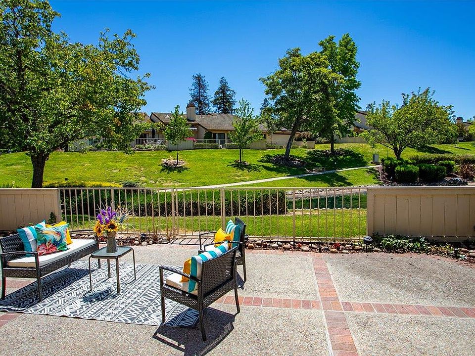 1st image of 3405 Lake Garda Dr