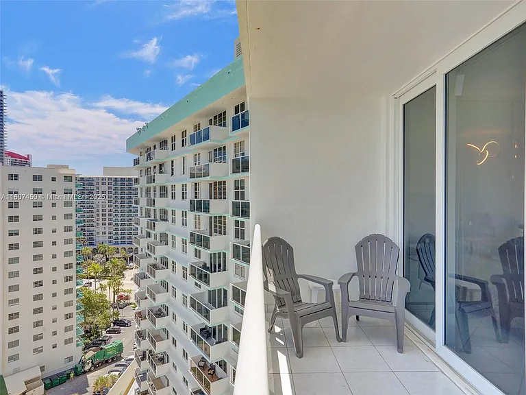 3725 S Ocean Dr #1506 — Photo 19