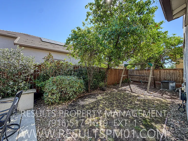 1573 Osborn Dr — Photo 34