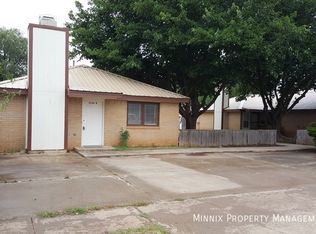 8208 Vernon Ave APT B, Lubbock, TX 79423