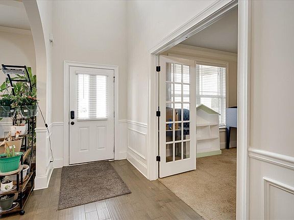 5th image of 4576 Coldwater Street