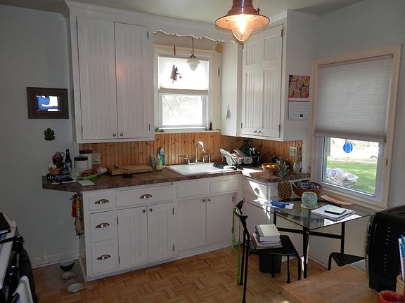 5th image of 8 Penn Ave S
