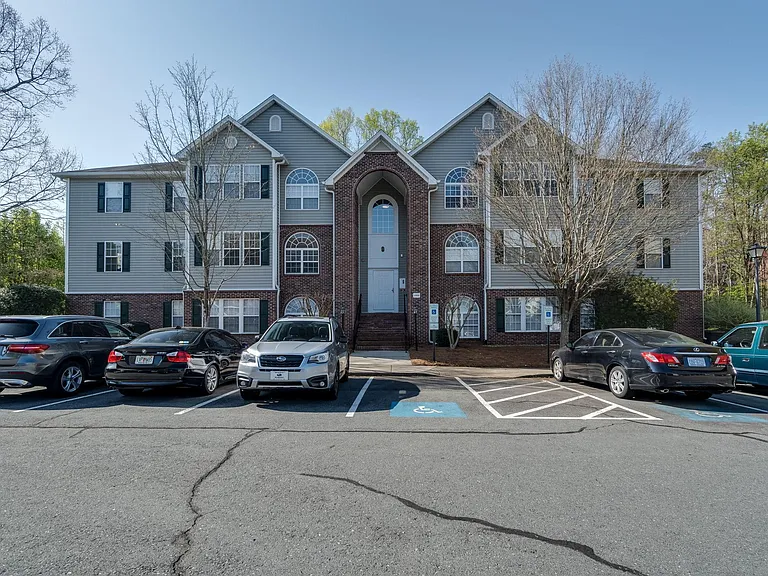 1023 Timberline Ridge Ct — Photo 2