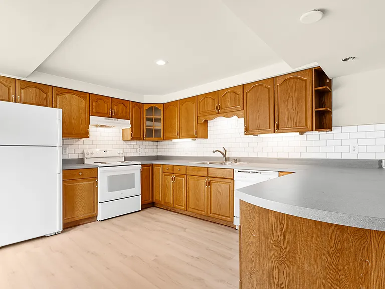 3841 Bonnacreek Dr #1 — Photo 4