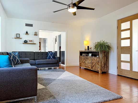 2nd image of 6840 Orion Ave
