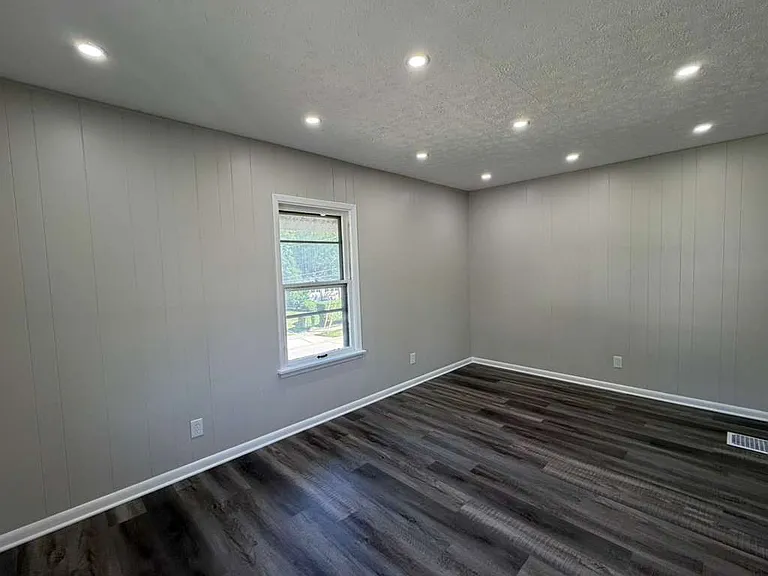 1700 E 290th St #2 — Photo 7