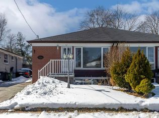 124 Overture Rd, Toronto, ON M1E 2W4