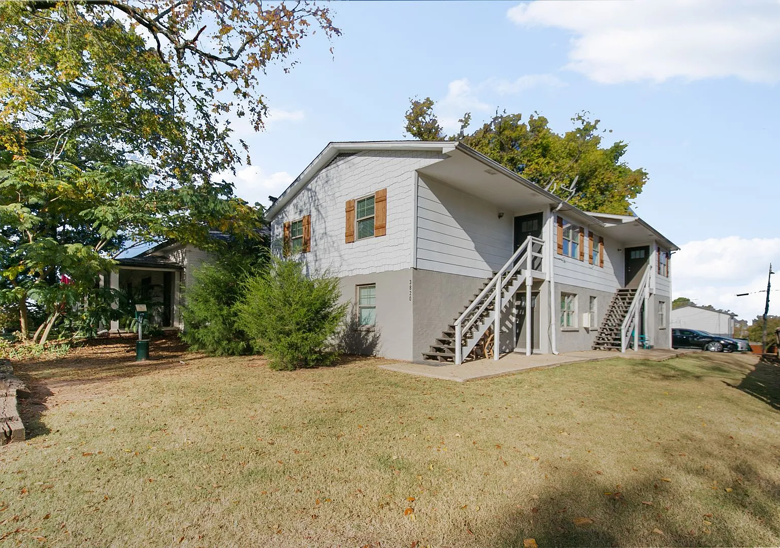Hickory Hill — Photo 1
