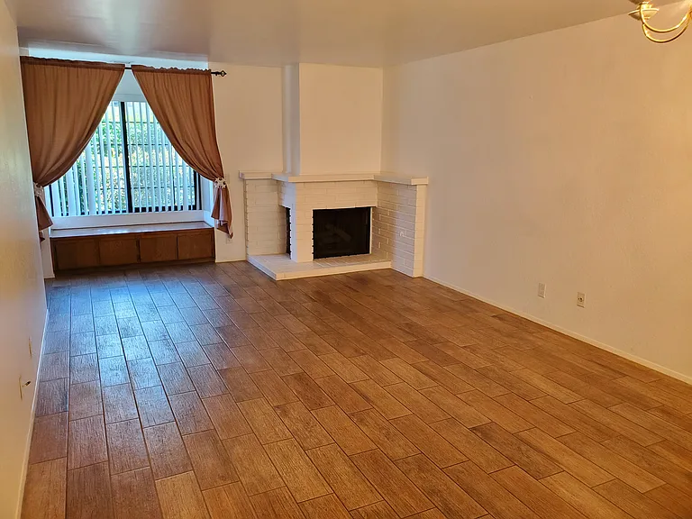 4085 Crystal Dawn Ln #104 — Photo 24