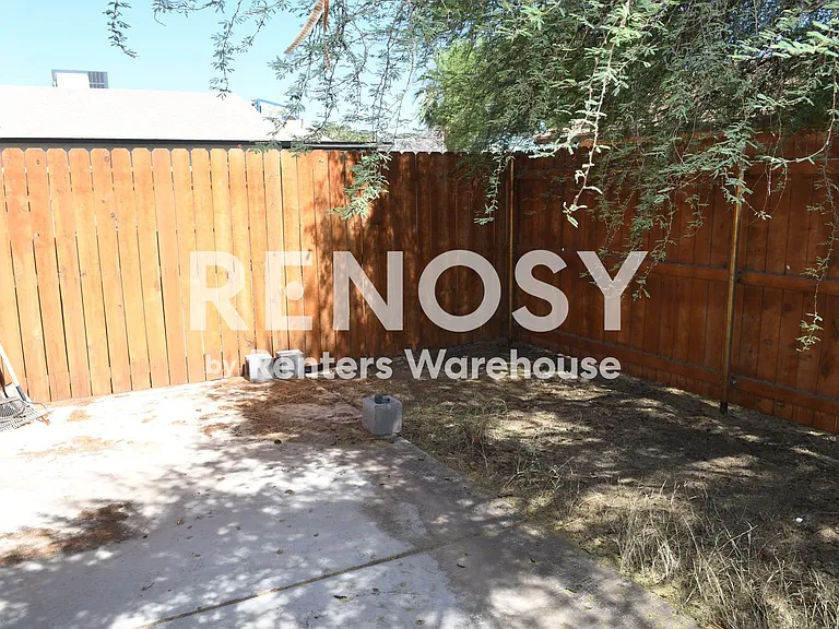 729 E Mission Ln #1 — Photo 24