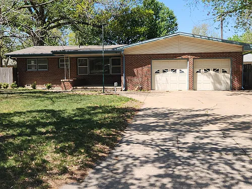 7814 W Quail Ln Photo 1