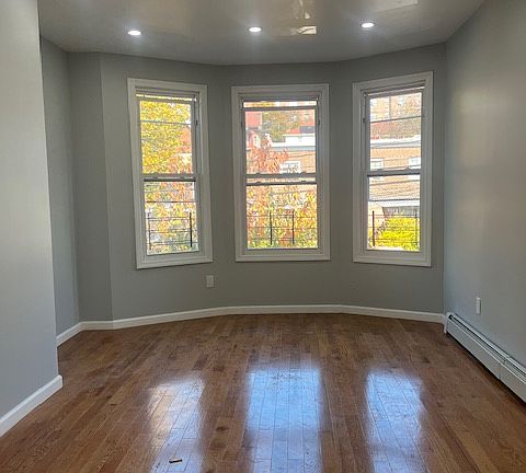 Living / dining area