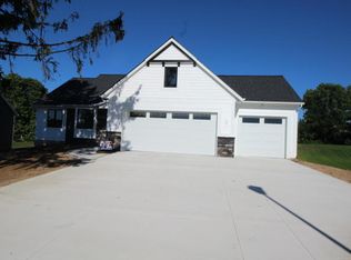 7364 Rosie Shores Dr SW, Byron Center, MI