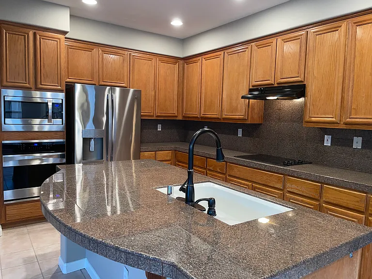 702 Quail Run Cir — Photo 23