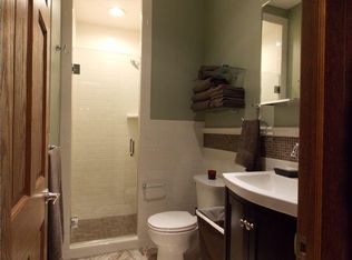 5823 N Ridge Ave #340, Chicago, IL 60660