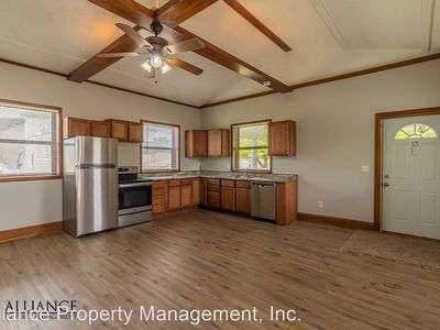 1305 Roever Rd, Manhattan, KS, 66503