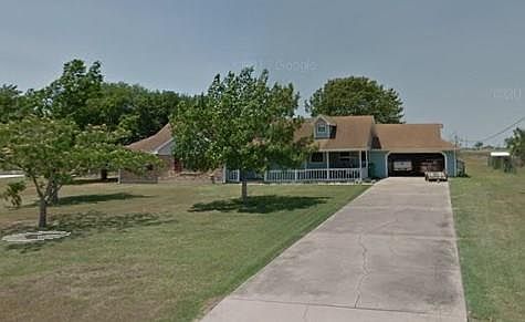 1st image of 210 Windridge Dr