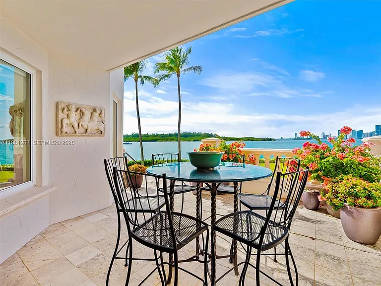 2416 Fisher Island Dr #5106 — Photo 19