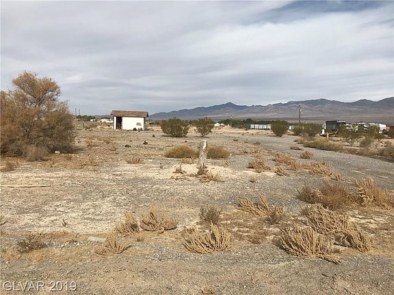 4th image of 150 W Mesquite Ave